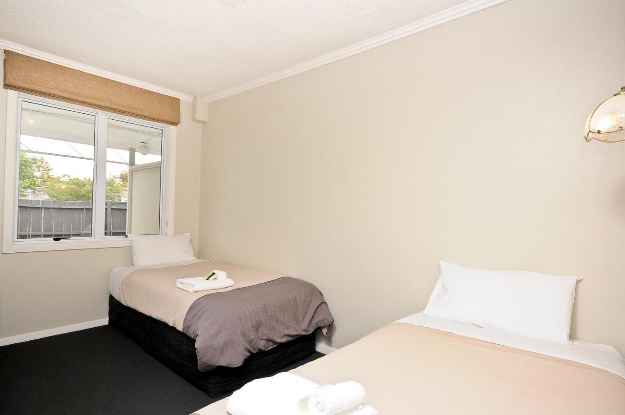 Motel Valmai House Cambridge Exterior foto